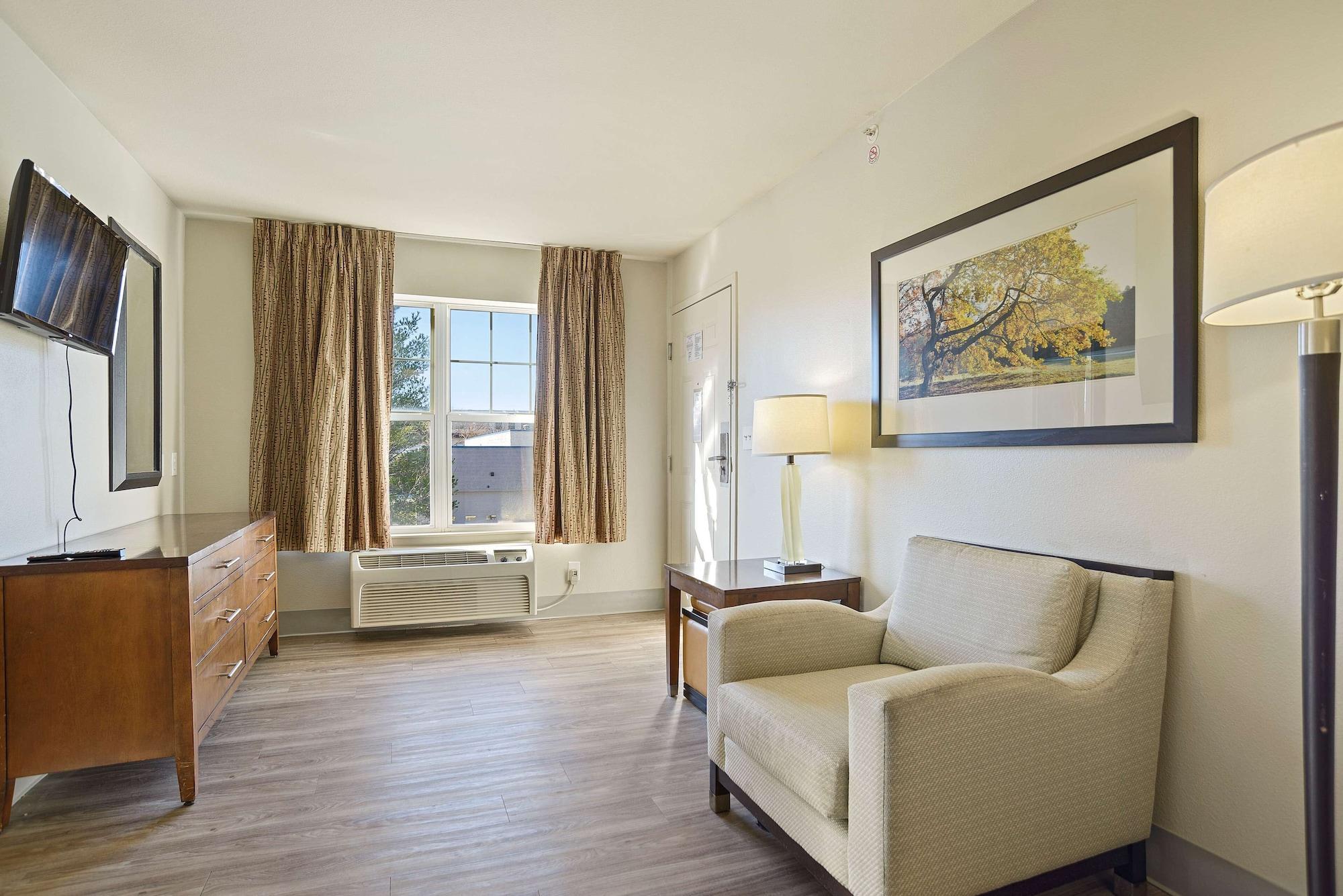 Extended Stay America Suites - Kansas City - Lenexa - 87Th St Overland Park Dış mekan fotoğraf