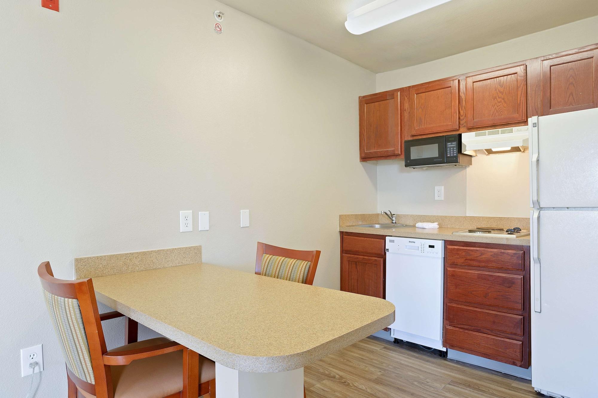 Extended Stay America Suites - Kansas City - Lenexa - 87Th St Overland Park Dış mekan fotoğraf
