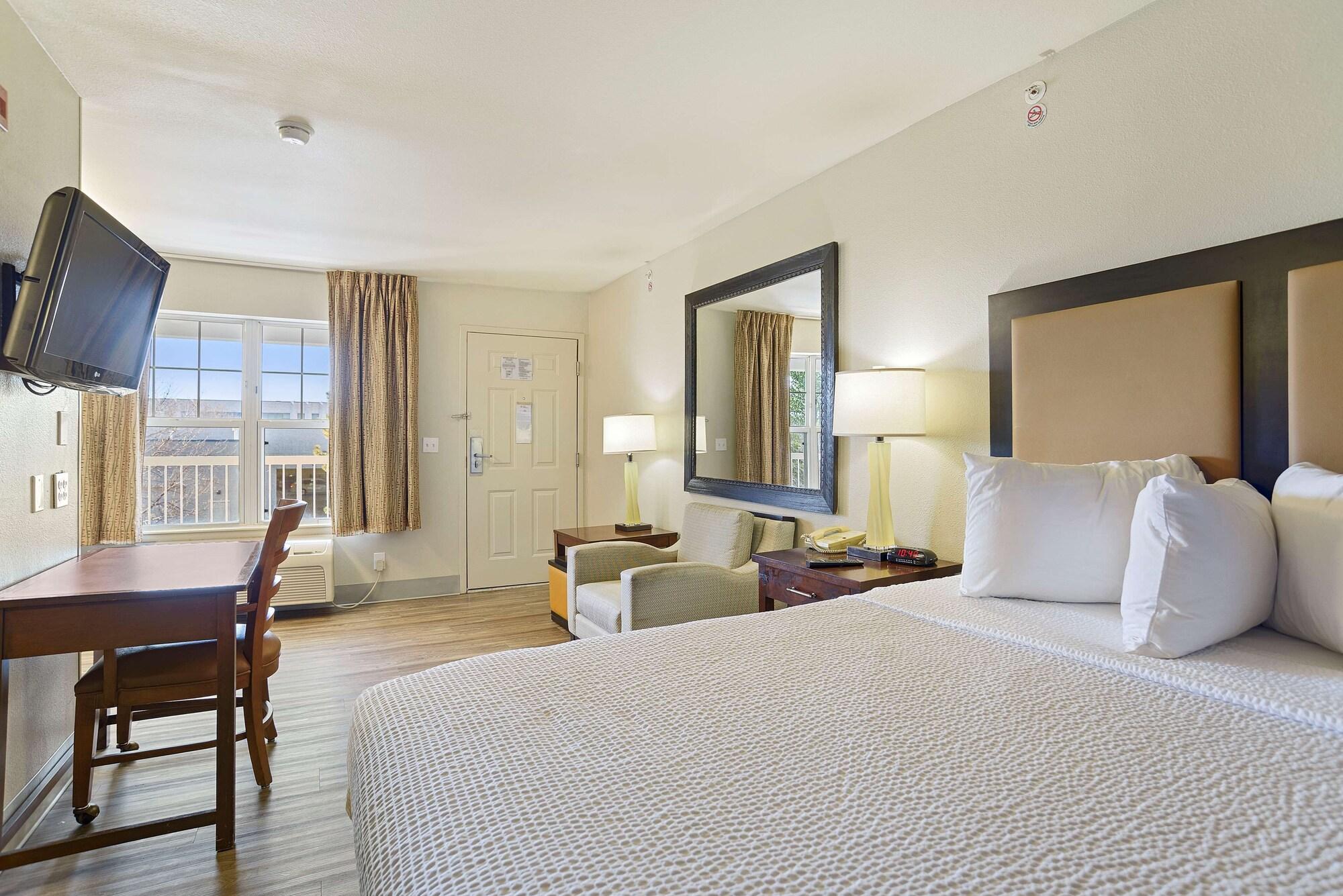 Extended Stay America Suites - Kansas City - Lenexa - 87Th St Overland Park Dış mekan fotoğraf