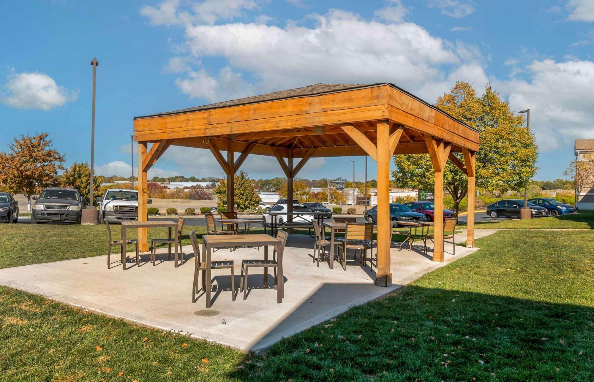 Extended Stay America Suites - Kansas City - Lenexa - 87Th St Overland Park Dış mekan fotoğraf